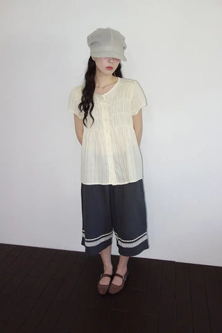 [2 colors] Seiki Lace Banding Bermuda Pants