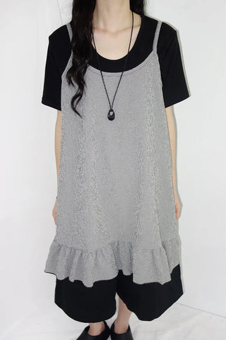 [3 colors] Mate Check Frillless Dress