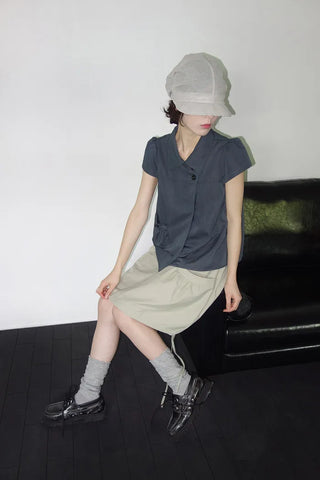 [4 colors] Motto Button Collar Blouse