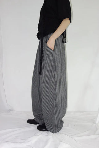 [2 colors] Nero Stripe Linen Balloon Pants