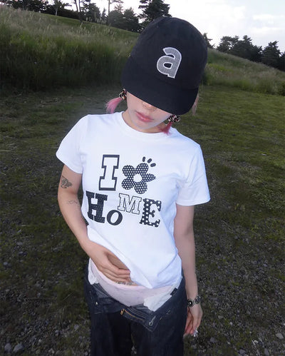 Multi-dot flower lettering half T-shirt