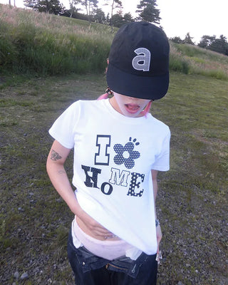 Multi-dot flower lettering half T-shirt