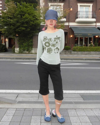 Monochrome Flower Jewel Neck Long T-Shirt