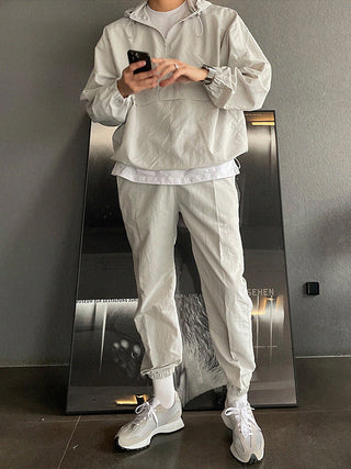 sports suit hooded jacket and shorts
