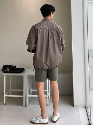 Loose sports shorts
