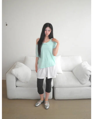 [4 colors] V-neck cool knit