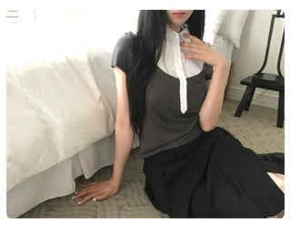 [2 colors] Cutout pleated midi skirt