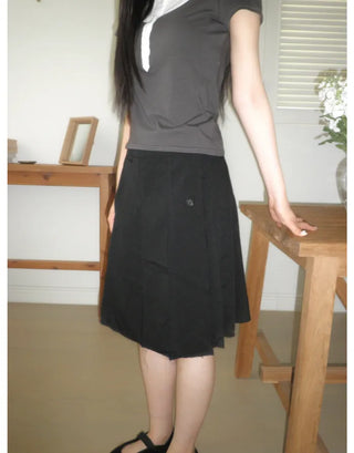 [2 colors] Cutout pleated midi skirt