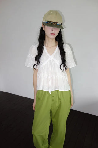 [2 colors] Butterfly embroidered perforated balloon fit summer cotton pants