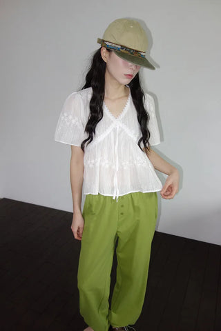 [2 colors] Butterfly embroidered perforated balloon fit summer cotton pants