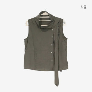[3 colors] Sleeveless tie-ribbon blouse