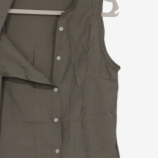 [3 colors] Sleeveless tie-ribbon blouse