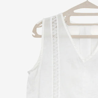 [2 colors] Park V-neck frill blouse