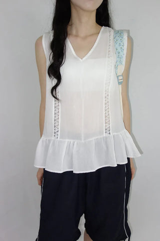 [2 colors] Park V-neck frill blouse