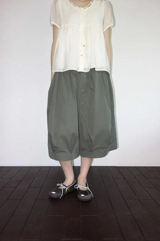 [3 colors] Ajipo Button Pintuck 3/4 Pants