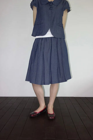 [2 colors] Round collar frill short-sleeved jacket