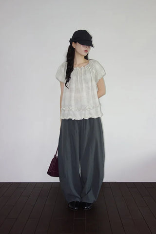 [2 colors] Checkered Frill Blouse