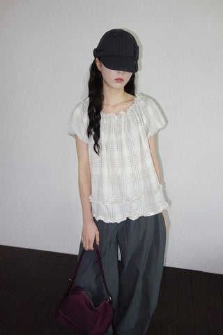 [2 colors] Checkered Frill Blouse