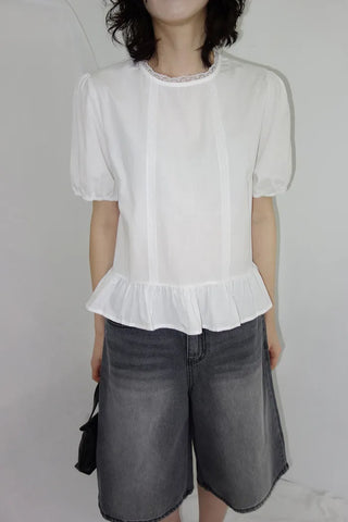 Desha Lace Frill Puff Blouse