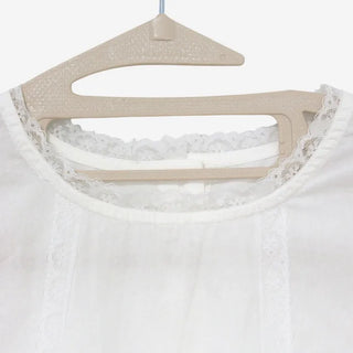 Desha Lace Frill Puff Blouse