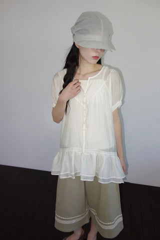[2 colors] Seiki Lace Banding Bermuda Pants