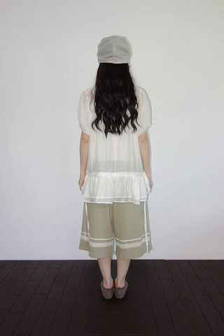 [2 colors] Seiki Lace Banding Bermuda Pants