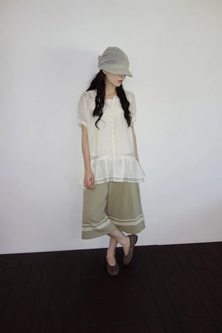 [2 colors] Seiki Lace Banding Bermuda Pants