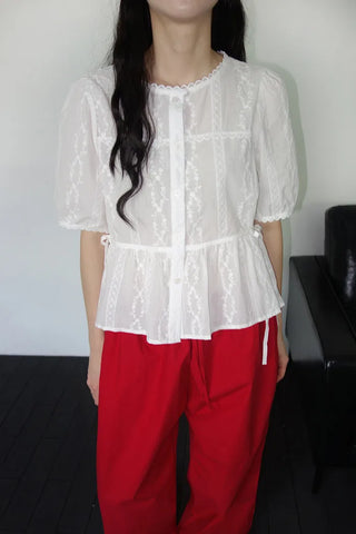 [2 colors] Shine Lace Embroidered Short-Sleeve Blouse