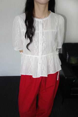 [2 colors] Shine Lace Embroidered Short-Sleeve Blouse