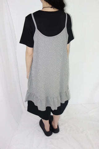 [3 colors] Mate Check Frillless Dress
