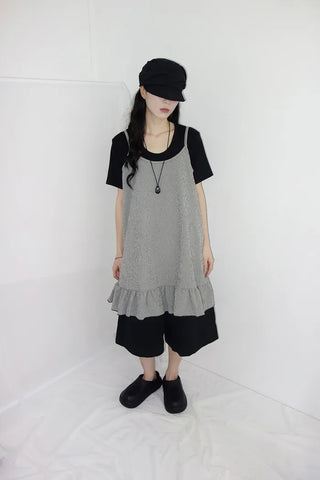 [3 colors] Mate Check Frillless Dress