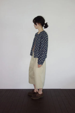 [3 colors] Flared Pintuck Bermuda Pants