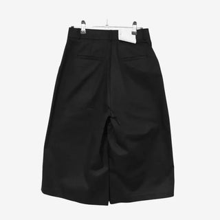 [3 colors] Flared Pintuck Bermuda Pants