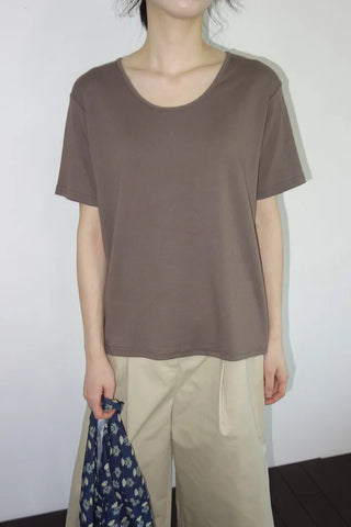 [3 colors] Flared Pintuck Bermuda Pants