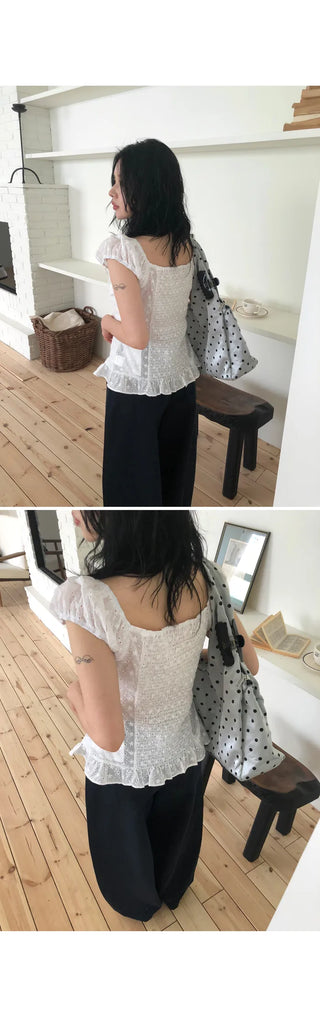 [Summer/Off-Shoulder/Travel Look] Marina Embroidery Short-Sleeve Blouse