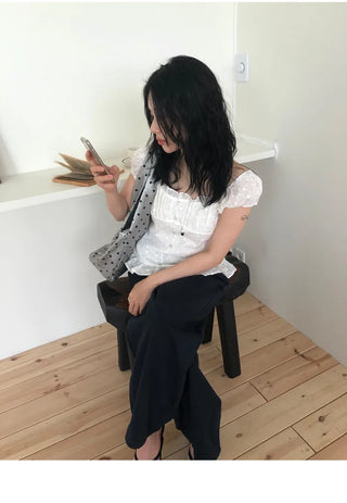 [Summer/Off-Shoulder/Travel Look] Marina Embroidery Short-Sleeve Blouse