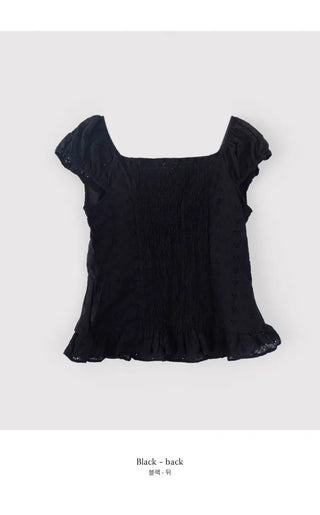 [Summer/Off-Shoulder/Travel Look] Marina Embroidery Short-Sleeve Blouse