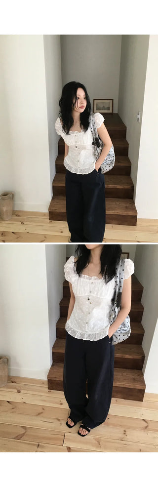 [Summer/Off-Shoulder/Travel Look] Marina Embroidery Short-Sleeve Blouse