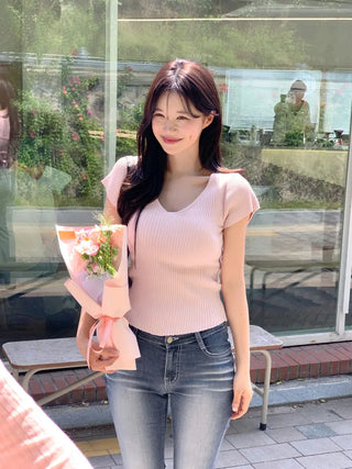 [4 colors] Scarlet Ribbed V-Neck Short-Sleeve Knit