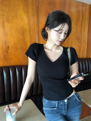 [4 colors] Scarlet Ribbed V-Neck Short-Sleeve Knit