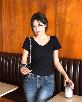 [4 colors] Scarlet Ribbed V-Neck Short-Sleeve Knit