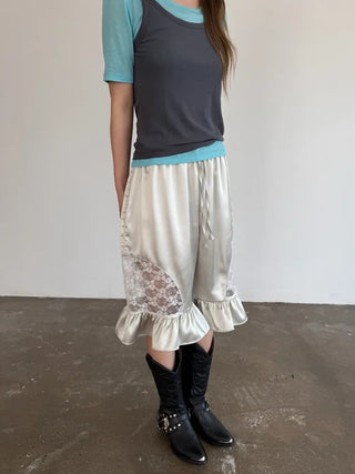 [3 colors] Silky Frill Bermuda Pants