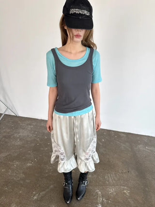 [3 colors] Silky Frill Bermuda Pants