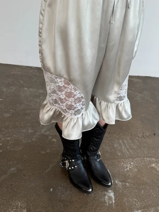 [3 colors] Silky Frill Bermuda Pants