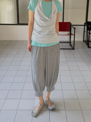 [2 colors] Cozy Shirring Capri Pants