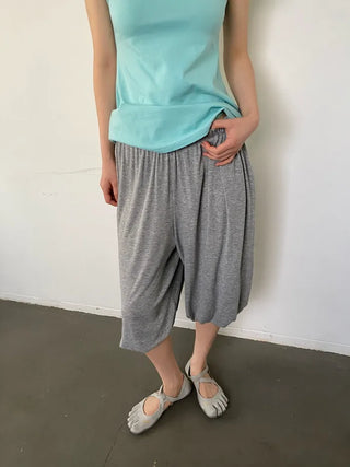 [2 colors] Cozy Shirring Capri Pants