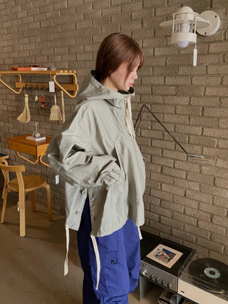 [3 colors] Pale Crop Hooded Anorak