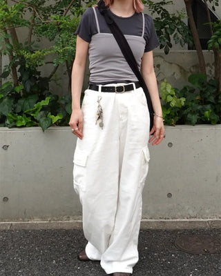 Bust yoke seam half T-shirt