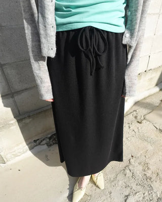 A-line ribbed long skirt
