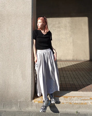 Drawstring pocket volume flared skirt